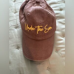 Kulani Kinis Under the Sun Baseball cat